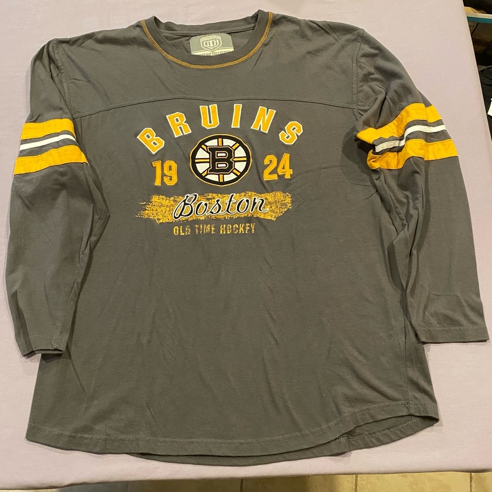 Boston Bruins Long Sleeve Graphic Tee